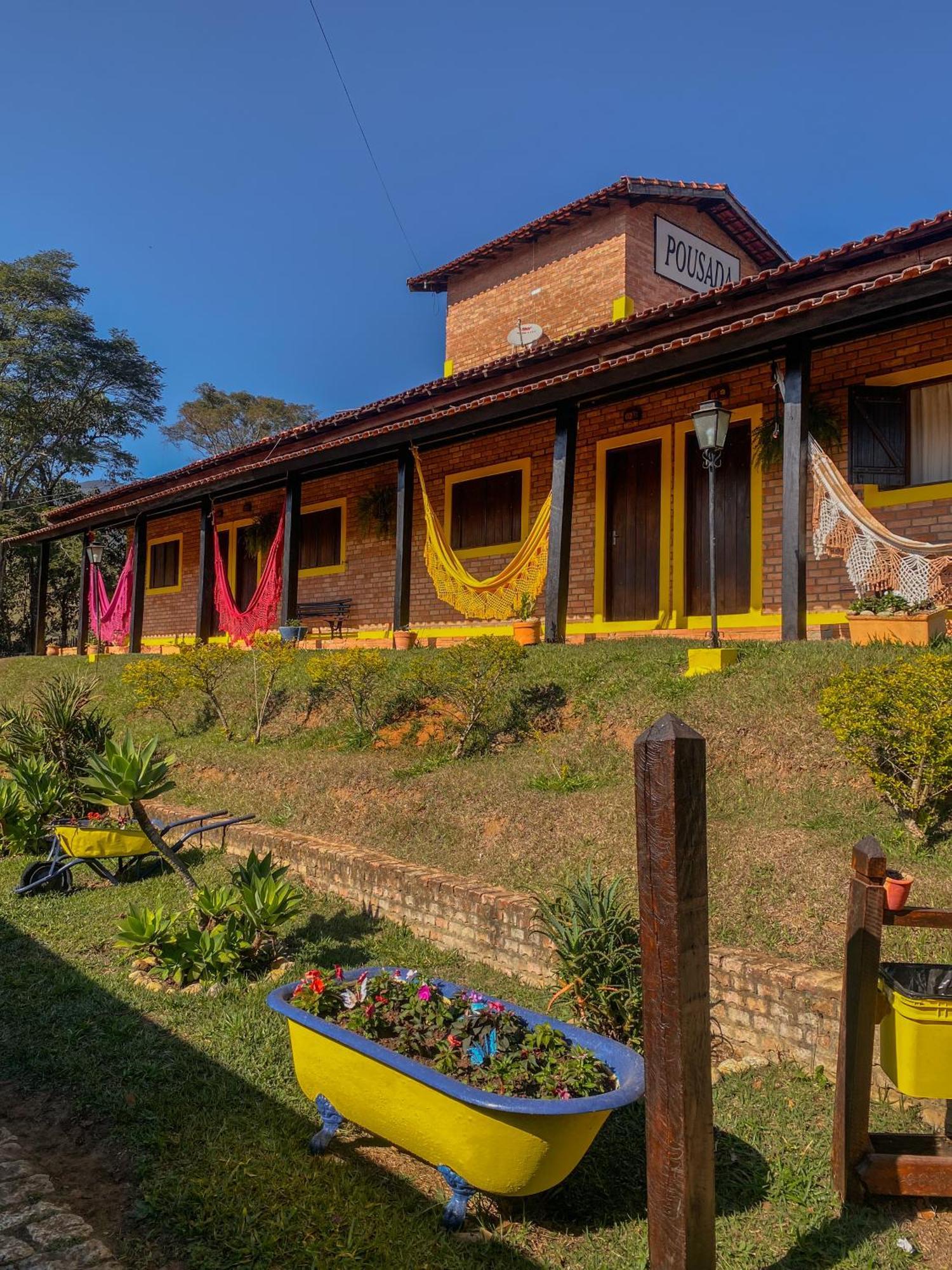 Pousada E Restaurante Casarao Passa Quatro Exterior foto