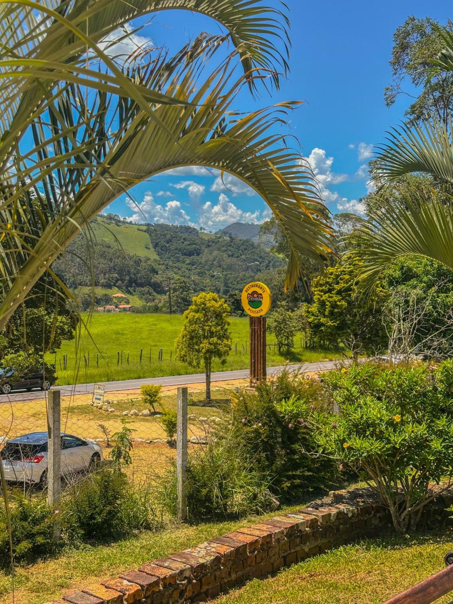Pousada E Restaurante Casarao Passa Quatro Exterior foto