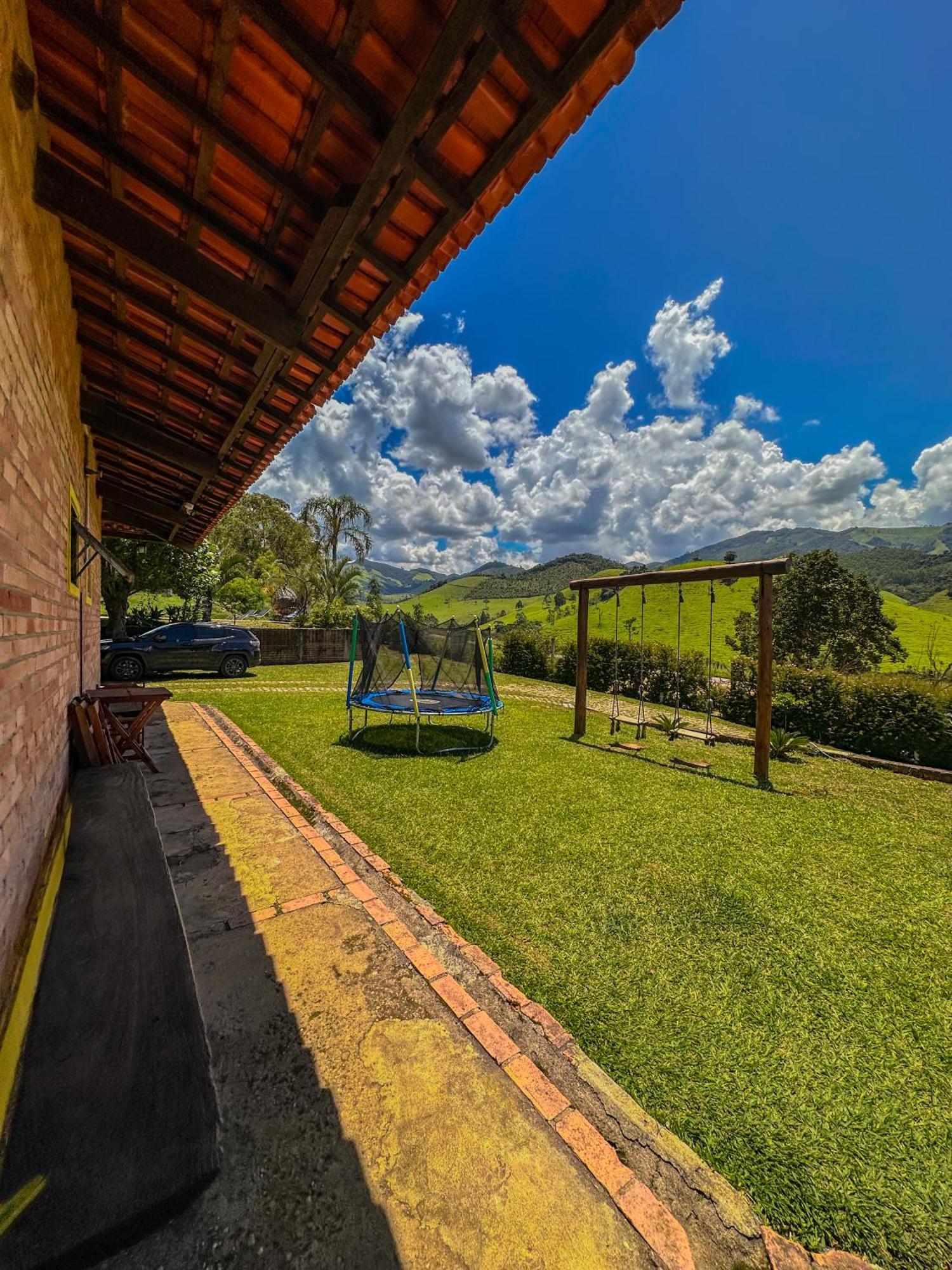 Pousada E Restaurante Casarao Passa Quatro Exterior foto